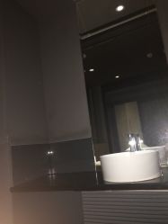 -奈瑞儿美养院