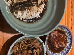 -老外婆本帮面(塔城路店)