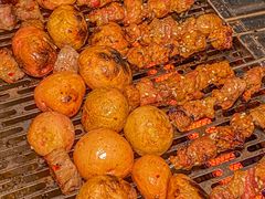 -呼吉牧蒙古烤肉·烧烤·小龙虾