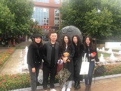 -北京市海淀外国语实验学校