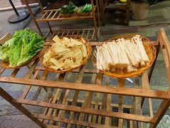 -抚仙湖生态石锅鱼野生菌(告庄店)