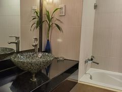 -顺德君豪酒店(佛山容桂渔人码头店)