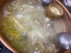 -朴小妹人参鸡汤火锅(长白山万达店)