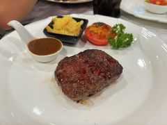 经典西冷牛扒配黑椒汁-新侨三宝乐西餐厅(崇文门店)