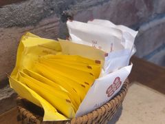 -阿维斯咖啡(镜湖店)