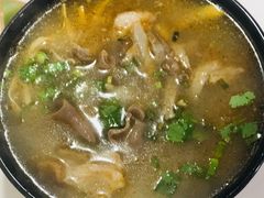 牛杂粉丝汤-牛煎里牛肉煎包淮南牛肉汤(广东路店)
