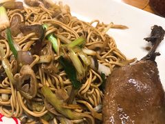 -何太太馄饨面铺(大浒东苑店)