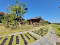 -梁子湖东篱老屋生态庄园
