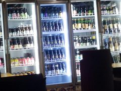 -40+精酿啤酒俱乐部(国投财富广场店)