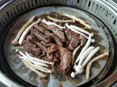 -烤圣自助美食音乐餐厅
