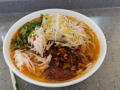-力香园猪脚米线(金星店)