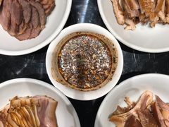 自制腊拼-黔蘑菇四季餐厅(观山湖店)