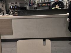 -麦当劳(东直门外大街店)