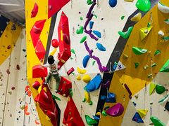 -问山MountQuest攀岩馆