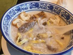 鲍鱼艇仔粥-广州融创花间堂悦雪酒店-花间食西餐厅