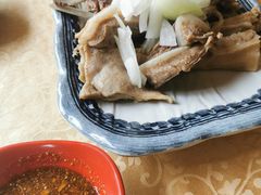 -维吾尔餐厅(宜山路店)