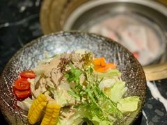 -山川小町·极番烧肉(新地假日广场店)
