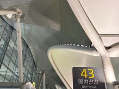 -广州白云国际机场-T2航站楼