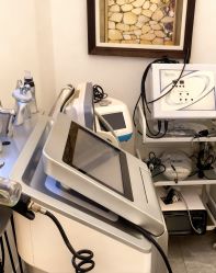 -小楼肌龄美学·皮肤管理