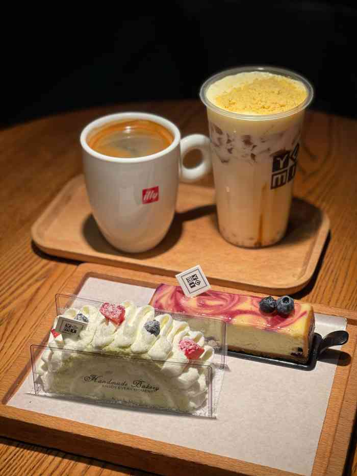 yumi芽米·法式烘焙·咖啡(文化宫店)-"一如既往的超级棒,自己就添了