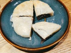 现烤鲜花饼-麦麦山云南菜(复地活力城店)