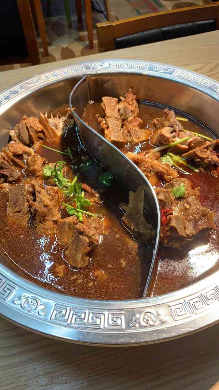犟骨哥·酱骨头自助火锅(乐客城店)