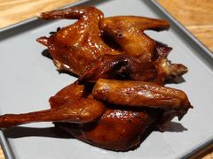 脆皮陈皮乳鸽-粤小馆(天安云谷店)