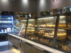面包甜点陈列柜-巴黎贝甜(凯德MALL望京店)