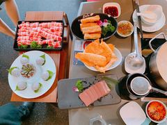 -捞王锅物料理(上海世茂广场店)