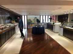 自助取餐区-湖景知味西餐厅•自助餐• 轻食(南京金茂威斯汀大酒店)