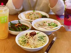 -蓉李记成都名小吃(武汉菱角湖万达店)