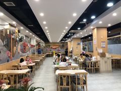 大堂-江城燕子大排档(江汉路步行街店)