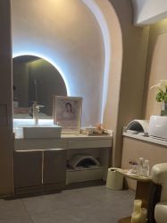 -Hi Beauty Skin 科技美肤中心