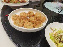 -香山湖家家宴(中山陵店)