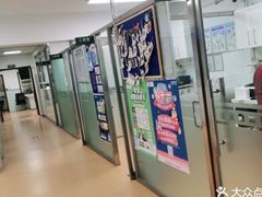 -宠颐生中康贝怡动物医院