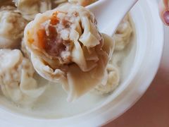 蟹仔鲜虾云吞-袁记云饺(瞿溪路店)