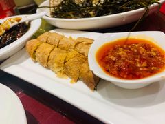 腐皮臭豆腐-老吉士酒家(天平路店)