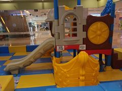 -蓝旗亲子游泳(范湖万达广场店)