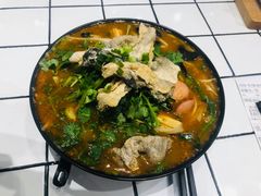 -肥汁米蘭香港米线(长宁来福士店)