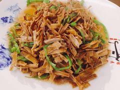 -缘来聚·徽菜名店(黄山宏村店)