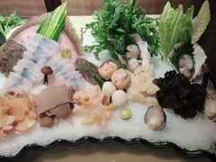 -余欢领鲜火锅(新街口店)