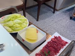 -七欣天香辣蟹火锅(闵行浦江欢乐颂店)