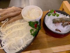 -左庭右院鲜牛肉火锅(浦江欢乐颂店)