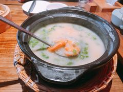 招牌鲜虾粥-颐和•海鲜砂锅粥•啫啫煲(奥林匹克广场店)