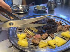 -哈哈碳都·牛肋条无限自助烤肉(台江万达店)