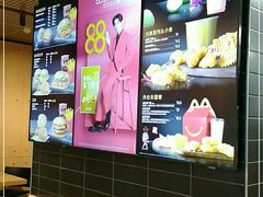 -麦当劳(展览路店)