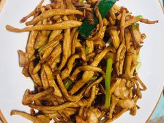 -大树餐厅(红旗街万达店)