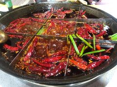-正贰捌经重庆老火锅(建设路店)