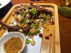 -魏铭鱼头捞饭(晋阳路店)