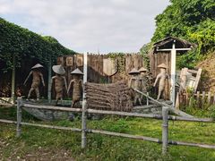 -青青世界